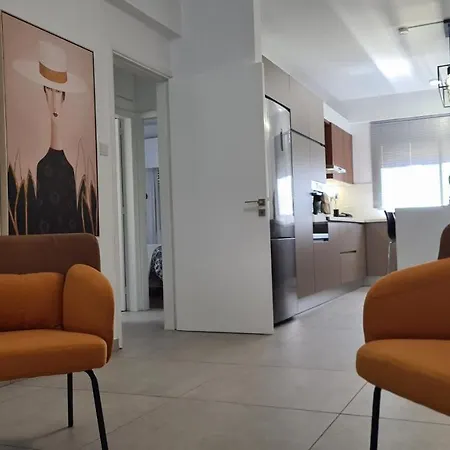 公寓 Vital Elegance 利马索尔